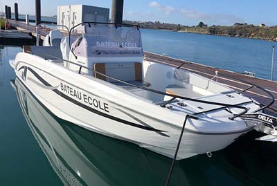 Bateau école de Méar Tessier